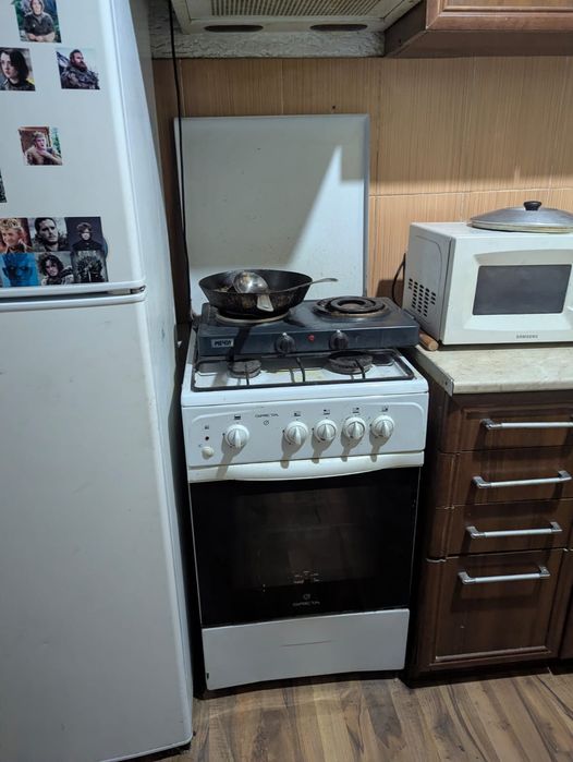 Продается газплита