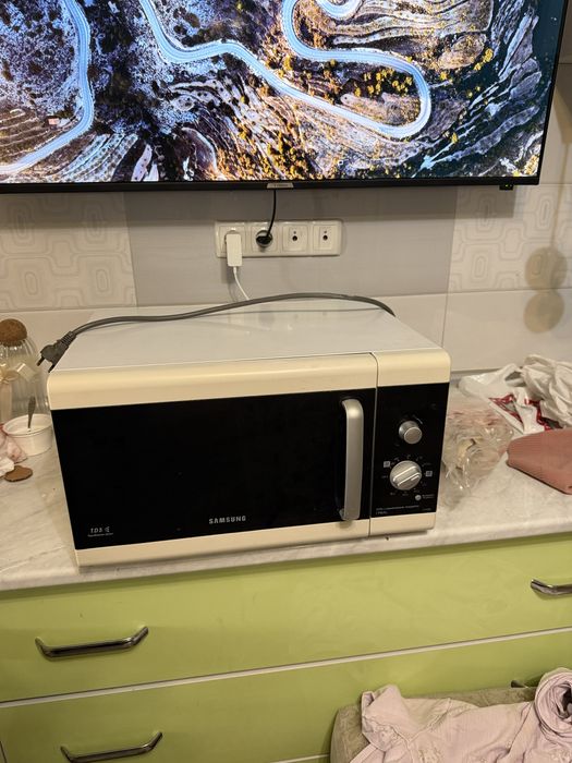 Продам микроволновый печь samsung