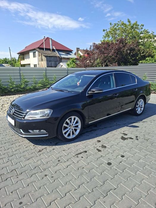 Volkswagen Passat B7 Sedan 2.0 TDI DSG DPF 2013