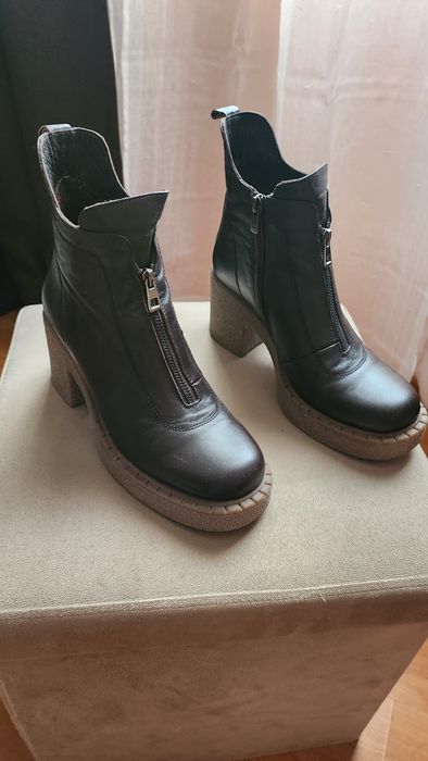 Зимни боти от естествена кожа iloz