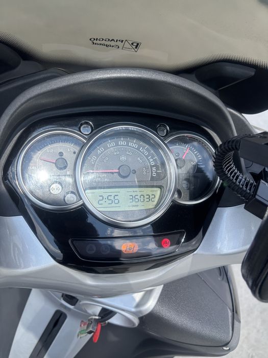 Scuter Piaggio MP 3 300-De Vânzare