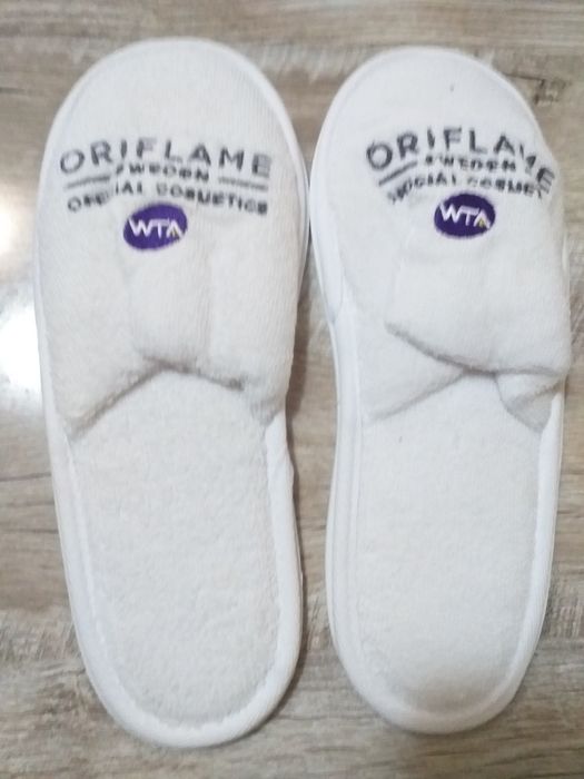 Комнатные тапочки