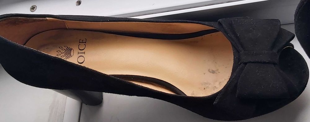 Женскин Замшевые Туфли 38р.