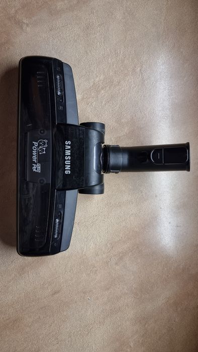 Продаётся пылесос samsung можно на запчасти