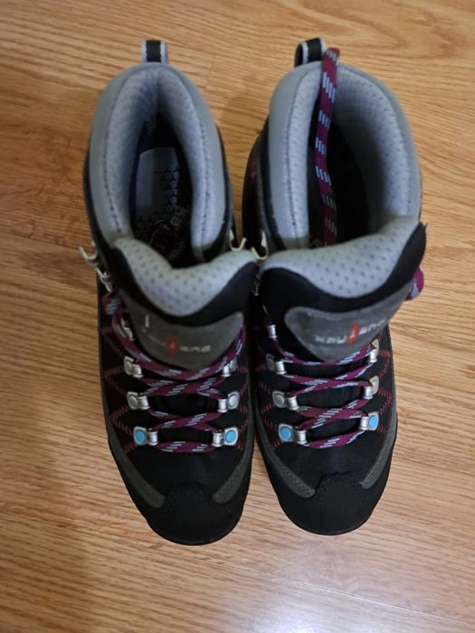 Трисезони туристически обувки Kayland  38номер