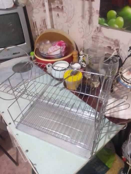 Гладильная доска.сушилка.утюги.