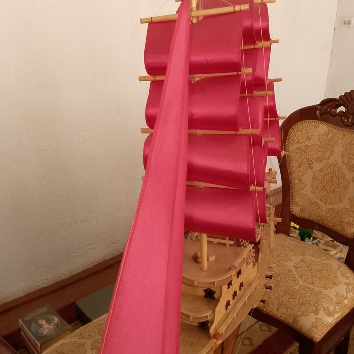 Корабль кизил йелкан асол