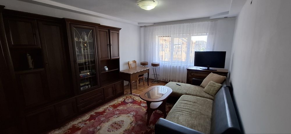 Vanzare apartament 2 camere, Str Cerna