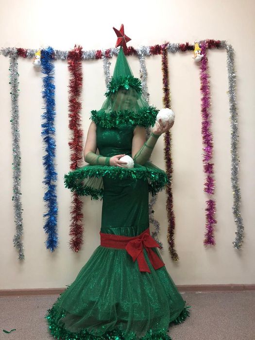 Продаю костюмы для выступления