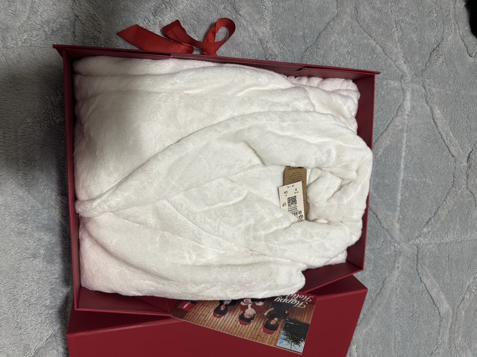 Бял дамски халат Etam