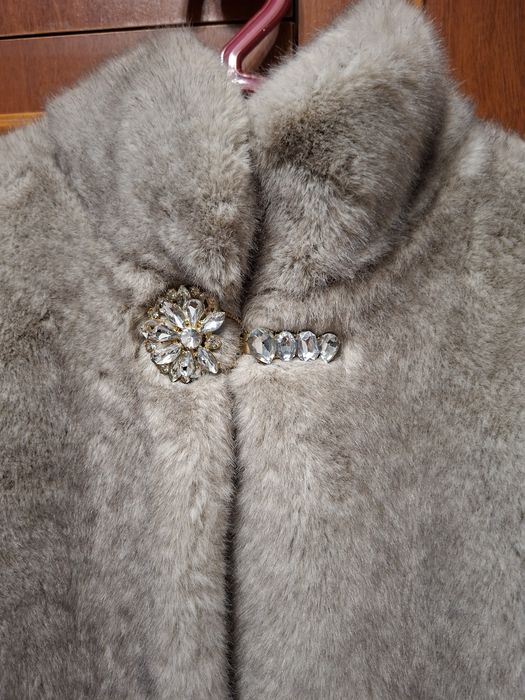 Shuba sotiladi srocno