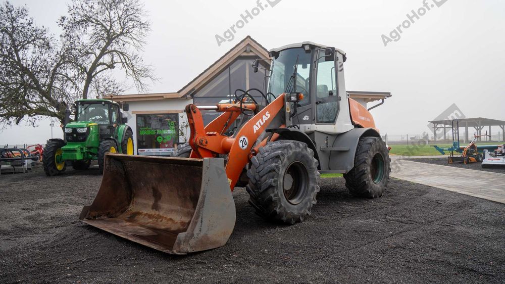 Încărcător frontal (stare folosită) / Atlas AR 95