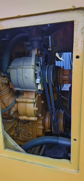 Погрузчик экскаватор