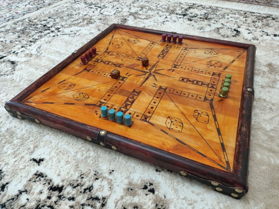 Продам настольную игру