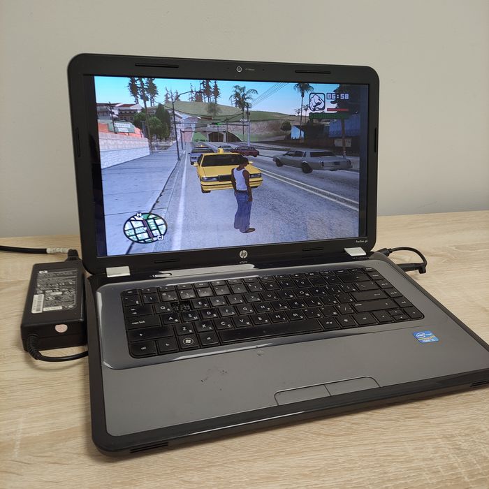 Ноутбук HP Core i5 с играми!