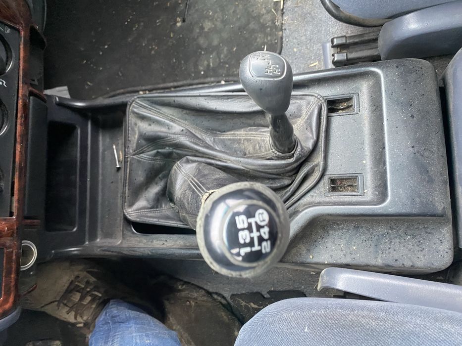 Toyota land cruiser  avariata