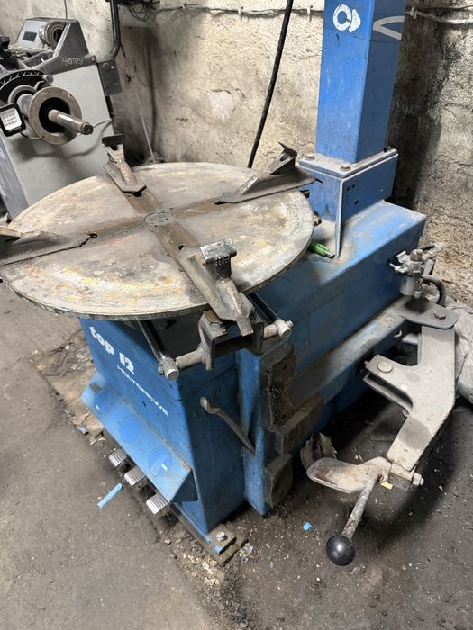 Монтаж + баланс машкни за гуми