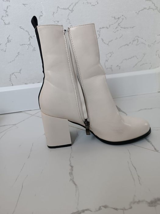 Продам красивые сапоги