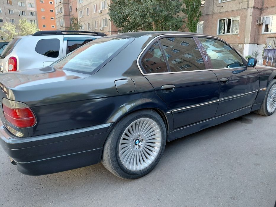 Продам,Бумер 728i