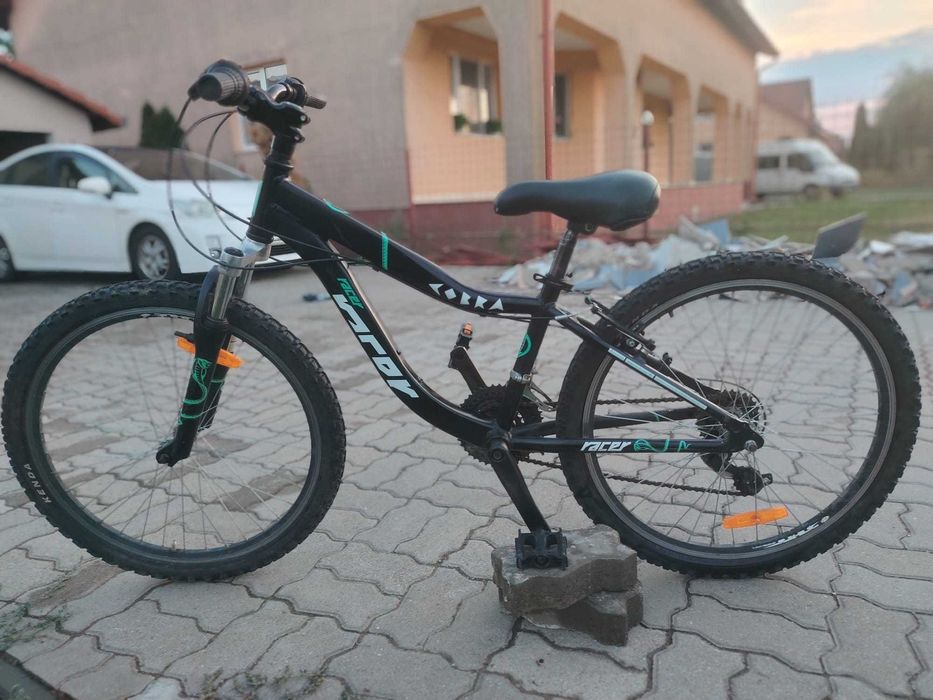 Bicigleta copii 7-10 ani