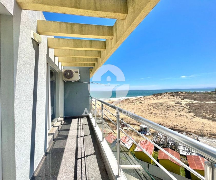 Продава се Тристаен апартамент в Несебър - 70 кв.м за 2100 €/кв.м - Снимка #9