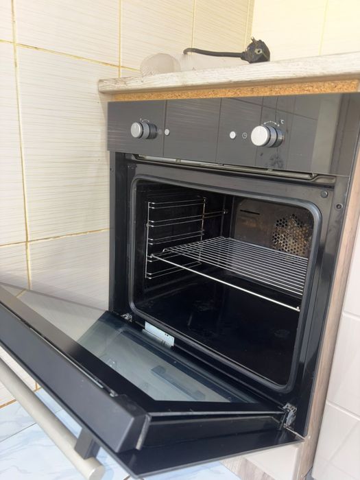 Servicii de Curatenie NikoCleanProfesional
