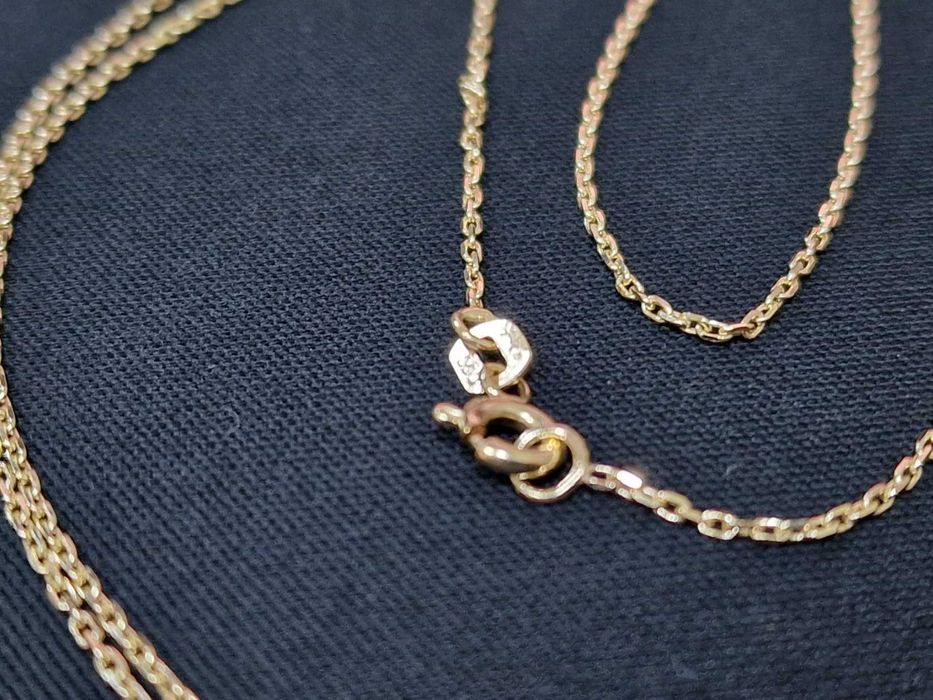 Дамски златен синджир с кръст 14К / 3,18 гр.