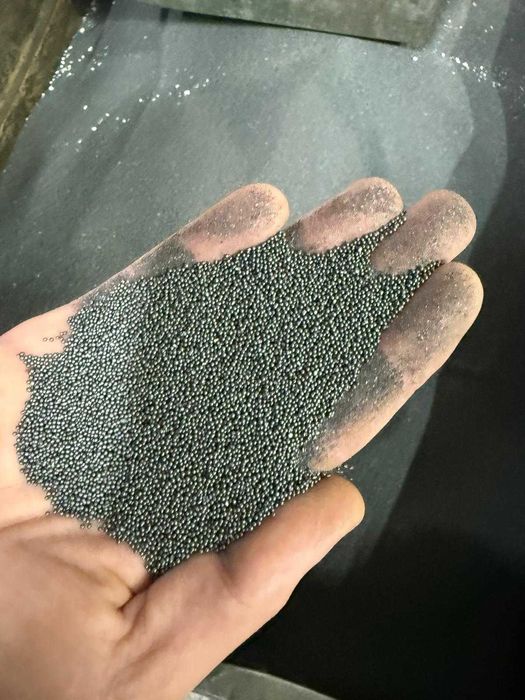 De vanzare elevator de masini si alice de sablare