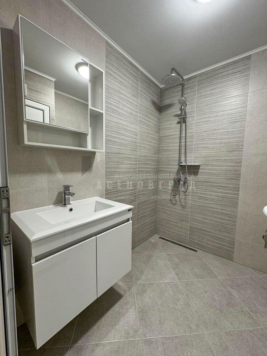 Продава се Тристаен апартамент в Асеновград - 107 кв.м за 1309 €/кв.м - Снимка #10