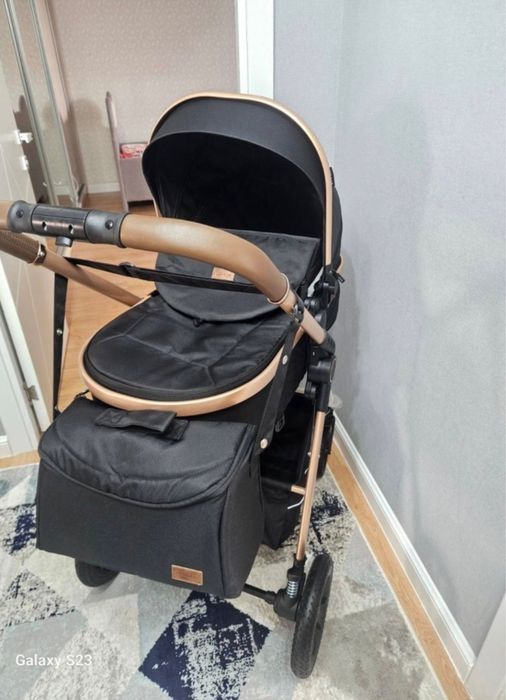 Продам коляску в отличном состоянии