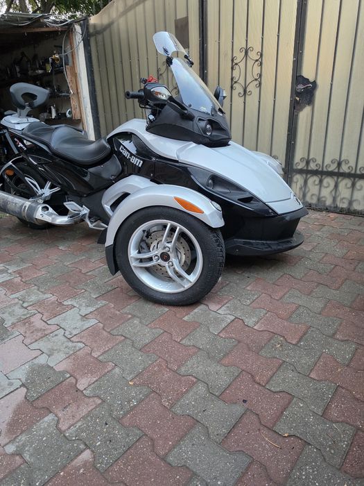 Vand Can Am Spyder RS -2009- AUTOMAT-PRET FIX! NU accept variante!