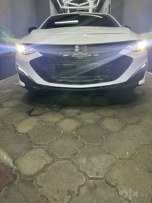 Malibu xi сотилади!
