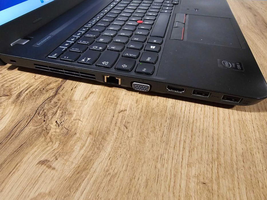 Лаптоп Lenovo ThinkPad E550 15.6 inch | Intel i5-5200U 2x2.70 Ghz | 8GB RAM | 250GB SSD | Windows 11
