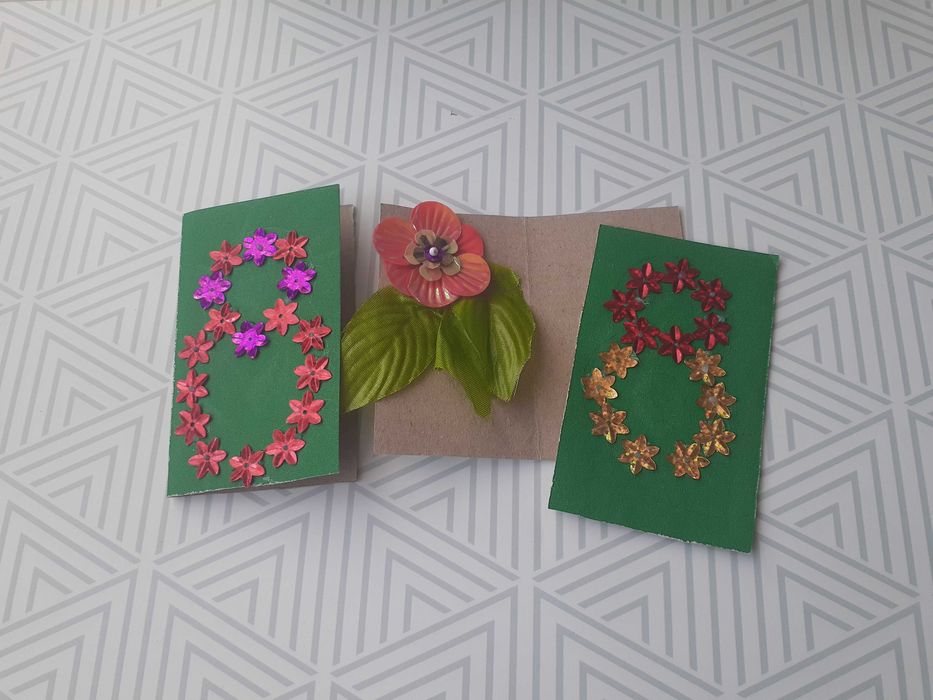 Весна красна работы с любовью.