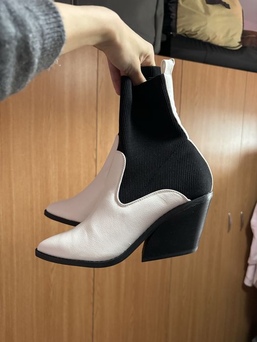 Ghetute Asos cu toc