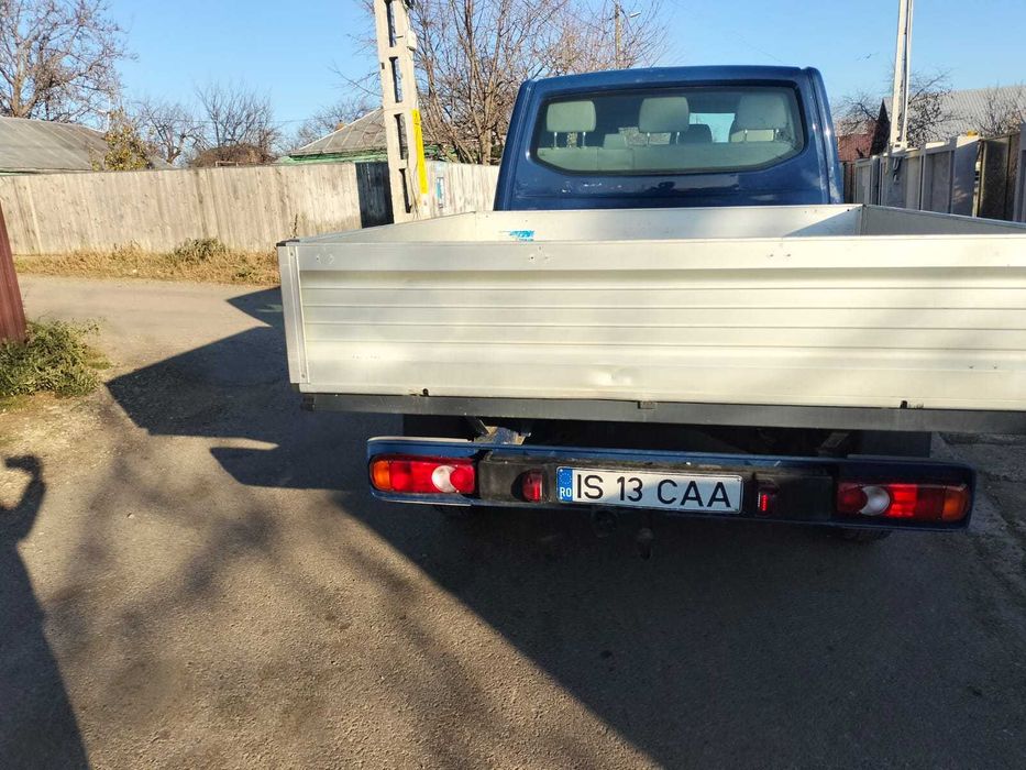 Volkswagen Transporter T5 doka – Cabina Dubla