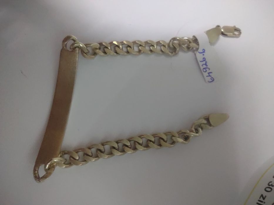 Bratara aur 14k (efn)