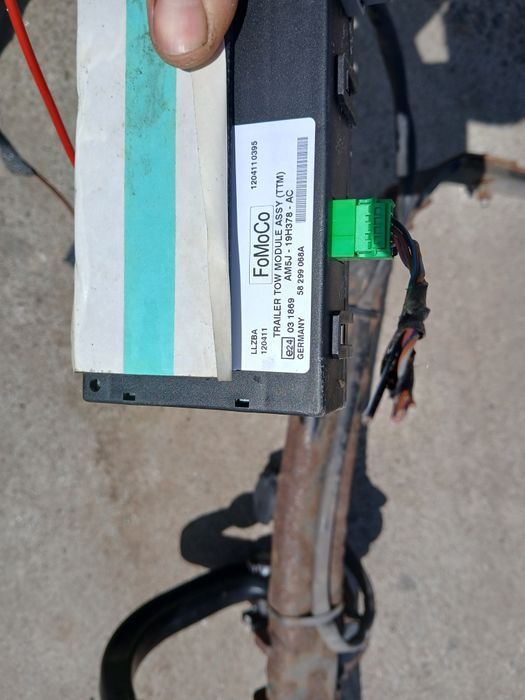 Carlig Remorcare Demontabil Ford Focus3 Hatchback din 2011
