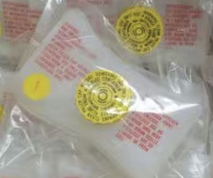 Бочок тормозной жидкости