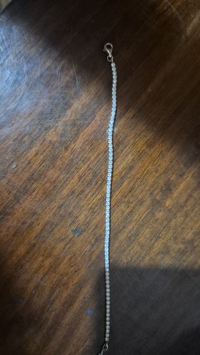 Продавам сребърна гривна