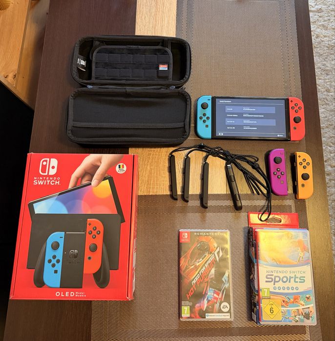 Nintendo Switch OLED Neon Blue/Red