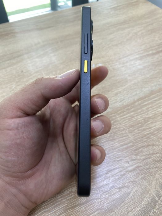 Бомбавый Poco X7 Pro 12/512  (A4)