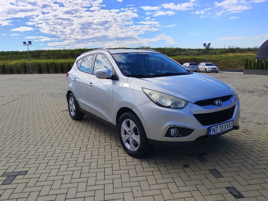 HYUNDAI ix35 2011 — imagine 3