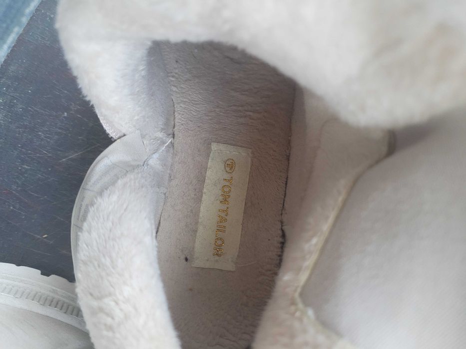 cizmulite de iarna nr 38