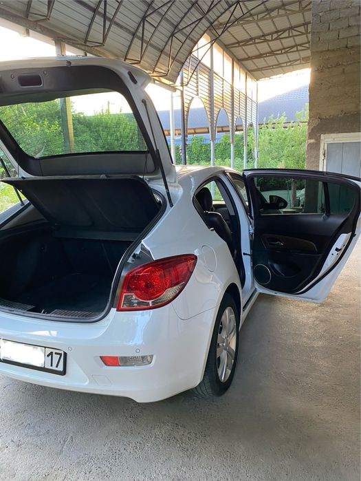 Chevrolet cruze LTZ+ 1.8