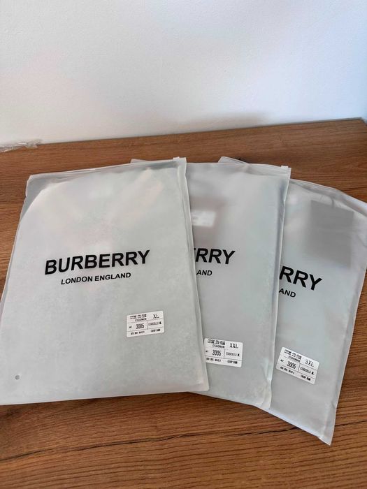Tricou Polo Burberry negru marimea 2XL