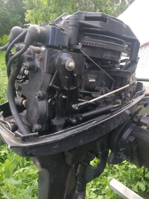 Продавам  двигатели за лодка два бр.