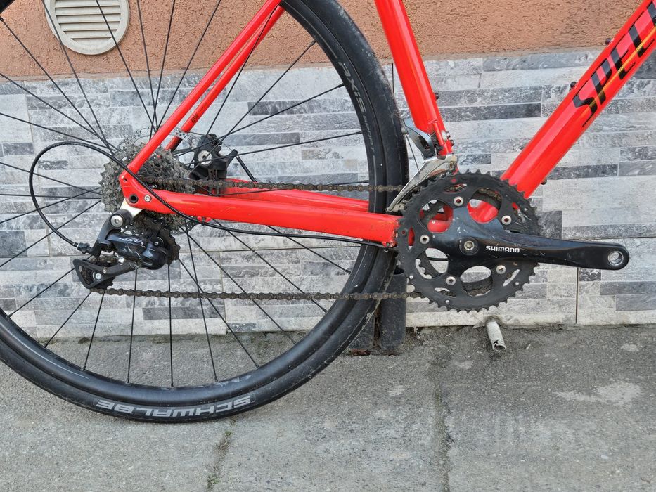 Vând gravel specialized diverge
