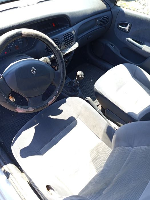 Рено Меган 1.9 102 кс 2003г на части