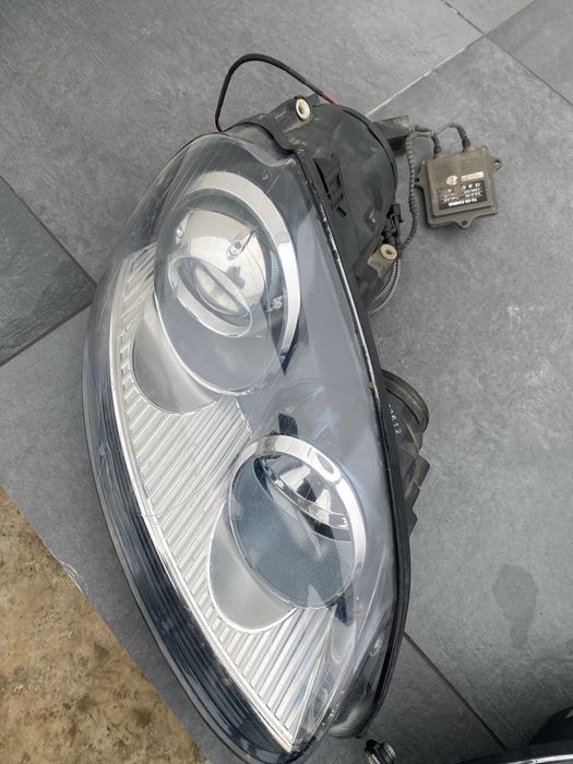 Vand faruri golf 5 xenon